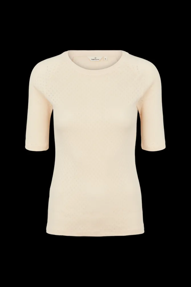 Arense Tee