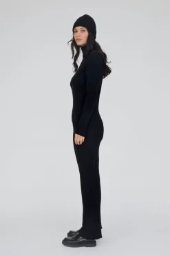 Coral Roll Neck