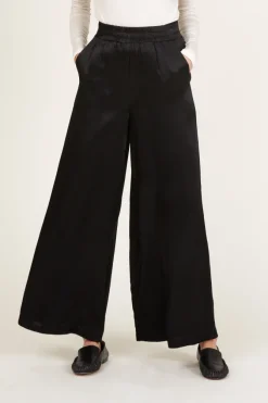 Flora Wide Pants