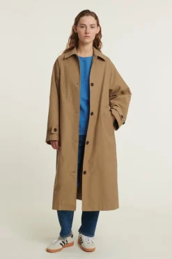 Gise Raglan Coat