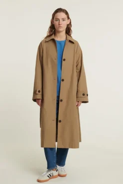Gise Raglan Coat