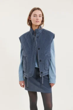 Jeny Vest
