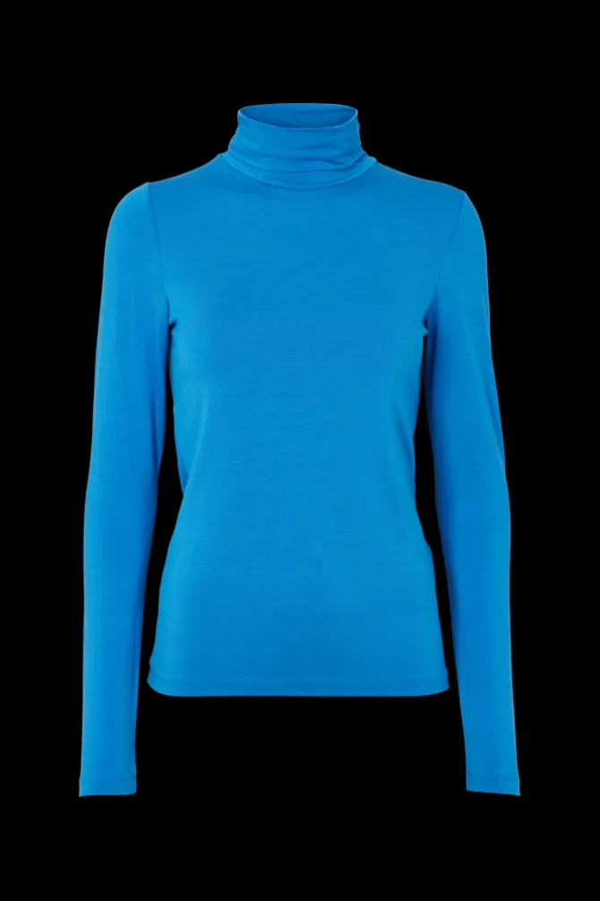 Joline T-Neck