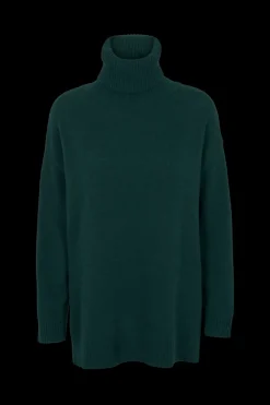 Line T-Neck