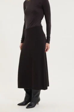 Lise 3/4 Skirt