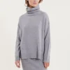 Lise Short T-Neck