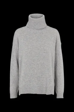Lise Short T-Neck
