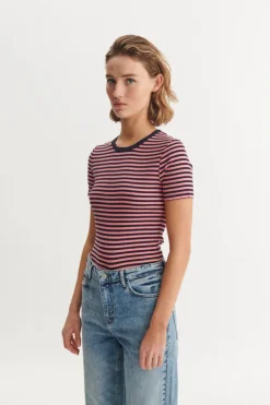 Ludmilla O-Neck