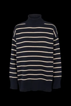Winie T-Sweater